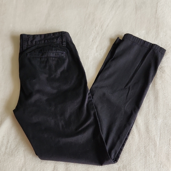 Guess Women's Black Straight Leg Chinos - Picture 1 of 6